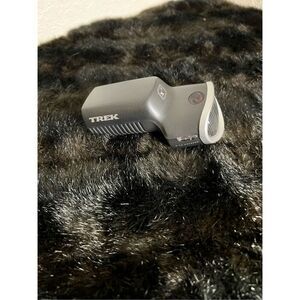 Trek x2 bike light